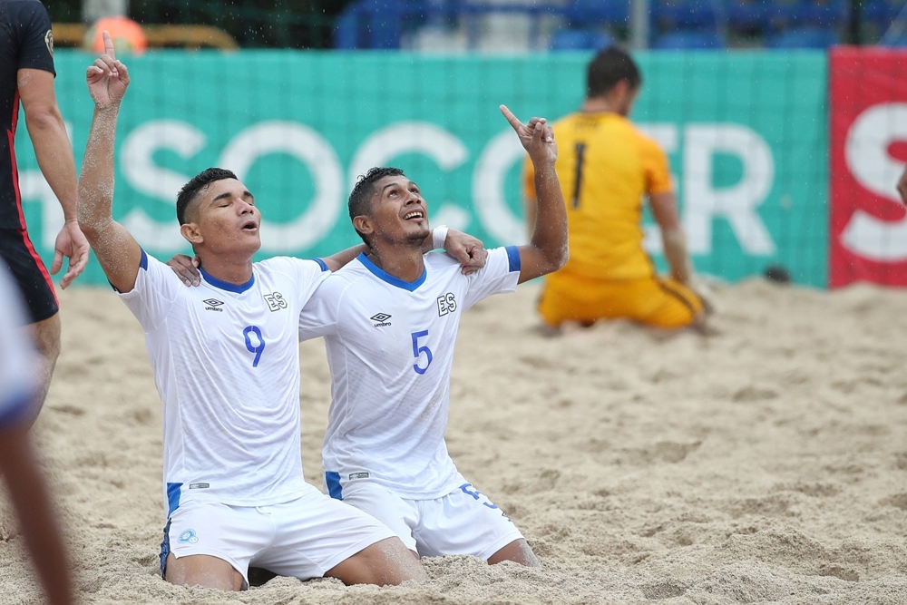 Perdomo guió a El Salvador al título de CBSC