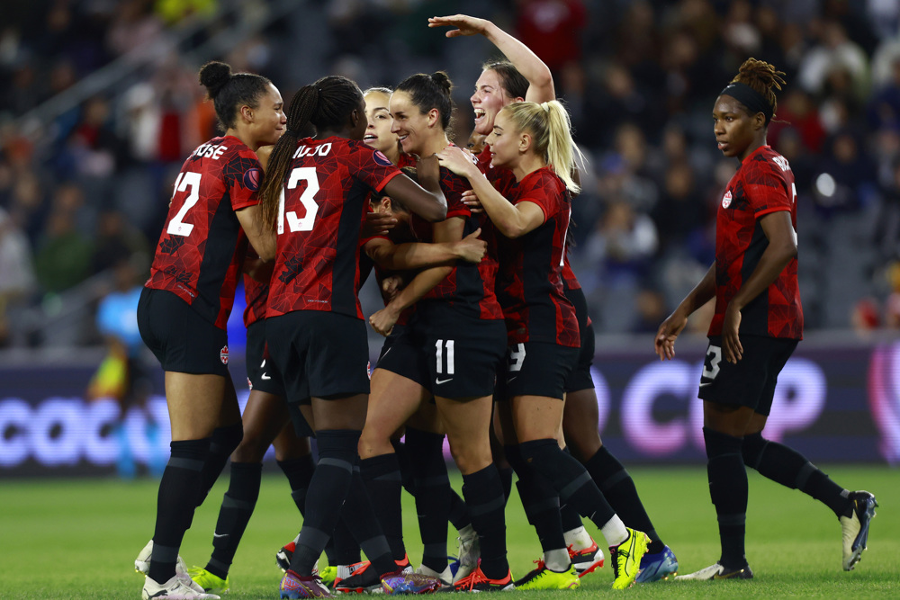 Viens extra time header clinches semifinal spot for Canada